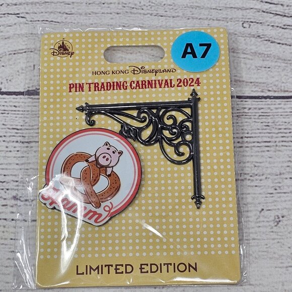 NEW! Disney Pixar Pin HKDL Hong Kong Carnival 2024 Toy Story Hamm LE600 - Picture 1 of 2